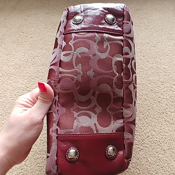 Maroon Coach Handbag/Purse - Picture 3 of 8